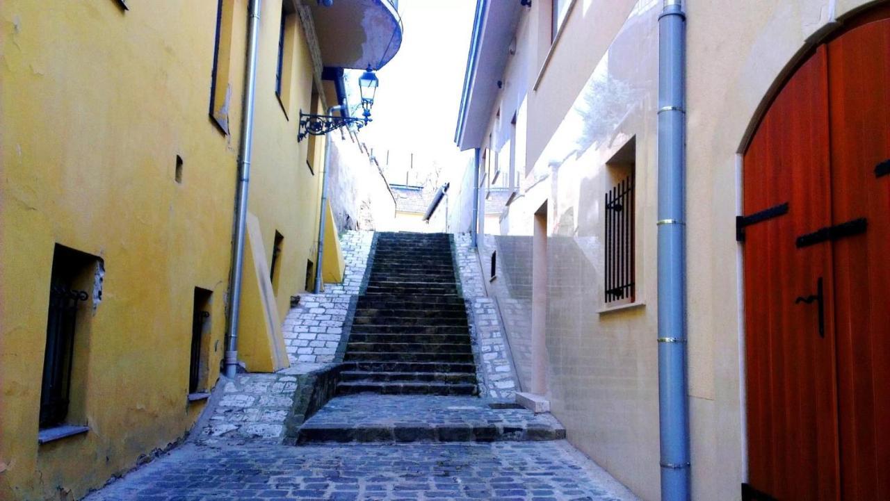 Dunapart Apartment Vác Dış mekan fotoğraf