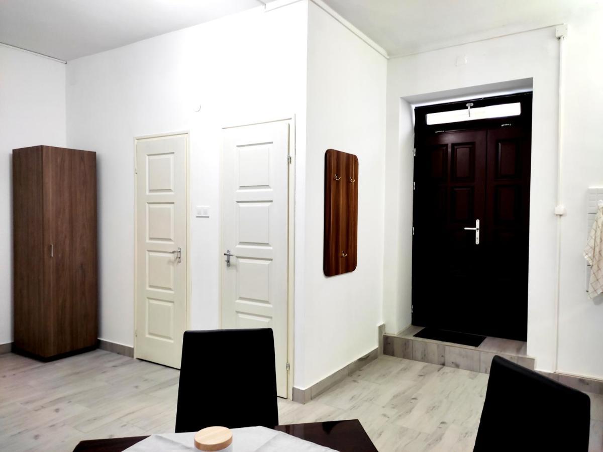 Dunapart Apartment Vác Dış mekan fotoğraf